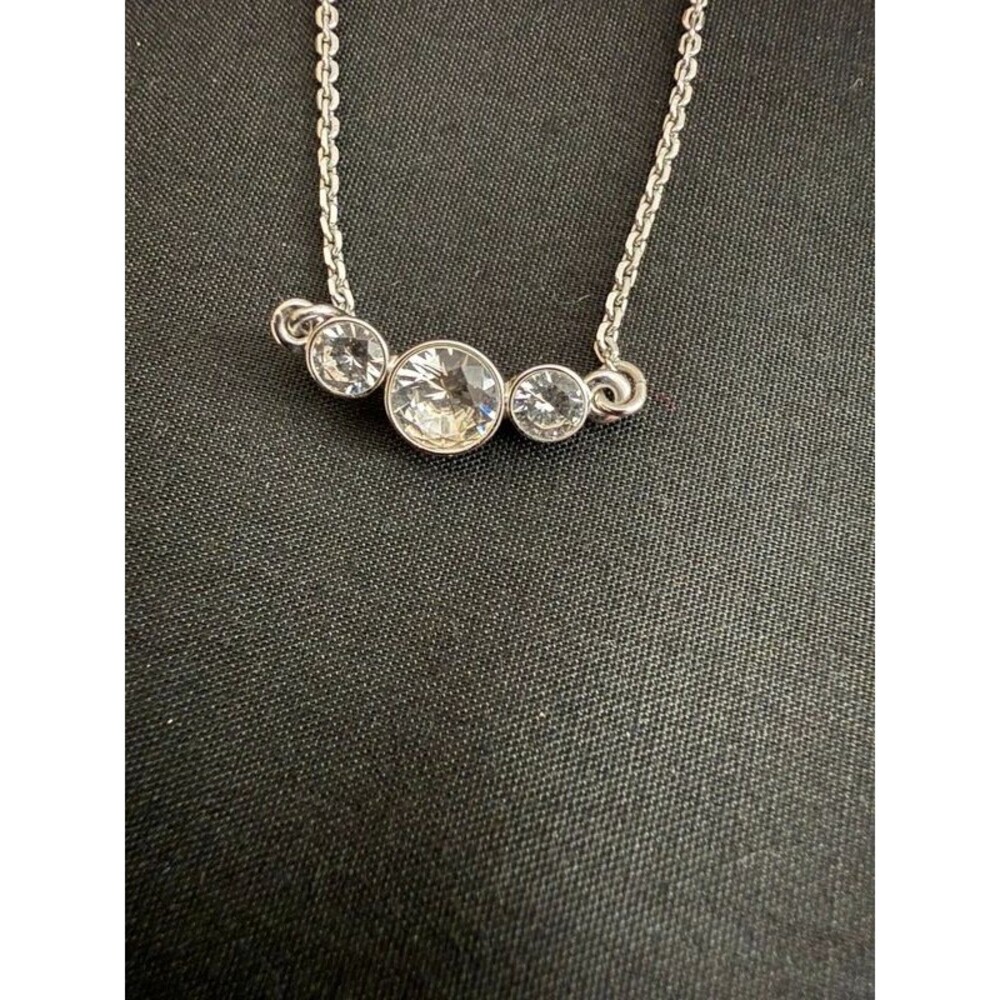 Swarovski 3 Crystal Stone Silver Tone Necklace 18”